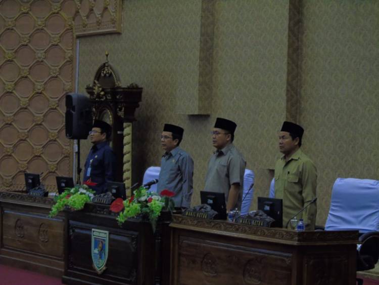 DPRD Kota Jambi Gelar Paripurna Jawaban Eksekutif atas Pandangan Fraksi Terhadap Ranperda RPJMD 2018-2023