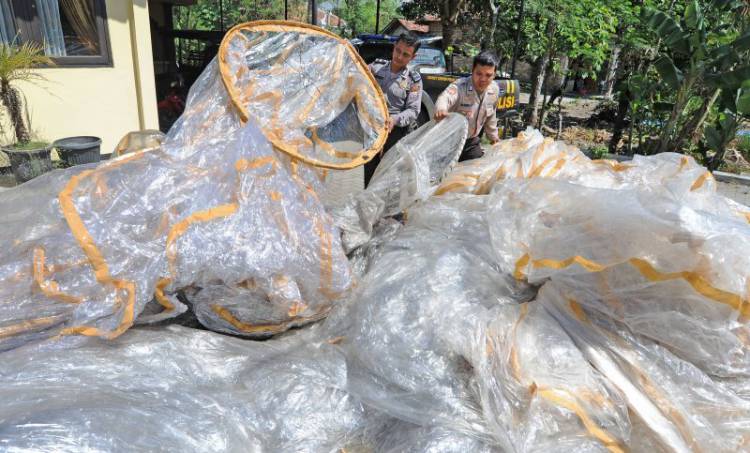Terbangkan Puluhan Balon Udara Liar, Polisi Periksa Enam Pelaku
