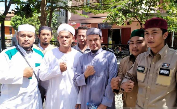 Dibawa Polisi atas Dugaan Ceramah Berita Hoaks, Ustadz Rahmat Baequni: Saya Minta Maaf