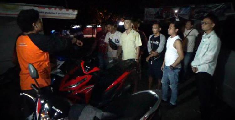 Asyik Ngumpul di Parkir Stadion, Komunitas Gay di Jambi Diamankan Polisi