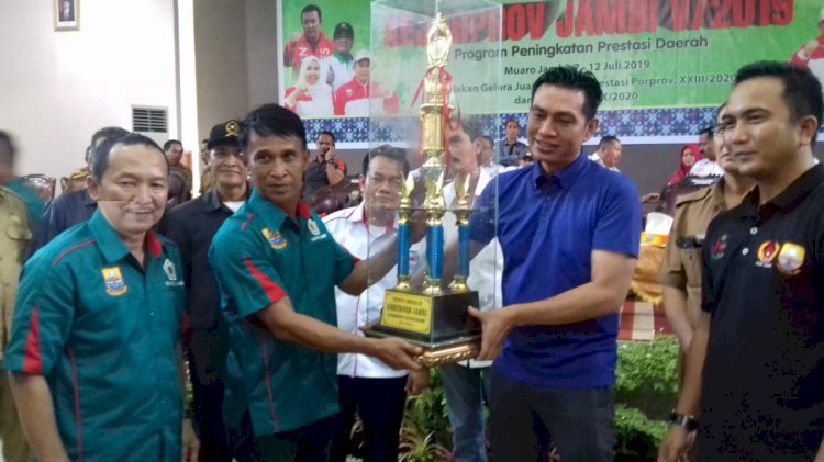 Sekda Muarojambi Buka Kejuaraan Provinsi Sepak Takraw Jambi V