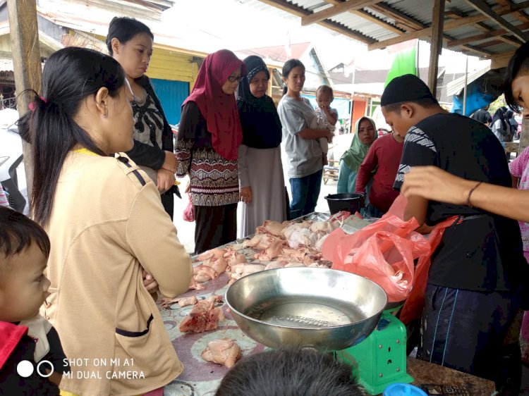 H-1 Hari Raya Idul Adha, Harga Sembako Merangkak Naik di Pasar Tradisonal Tanjab Barat