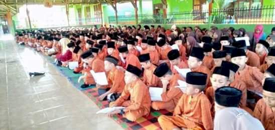 Pengajian 15 Menit Sebelum PBM, 58 Siswa SDN 02/VII Sarolangun Khatam Al Qur'an