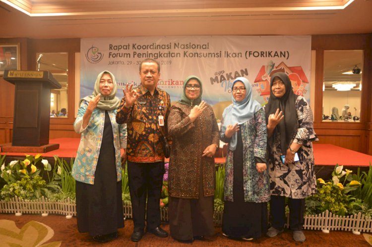 Ajak Masyarakat Tingkatkan Konsumsi Ikan, Rahima: Makan Ikan Mencerdaskan Otak Anak