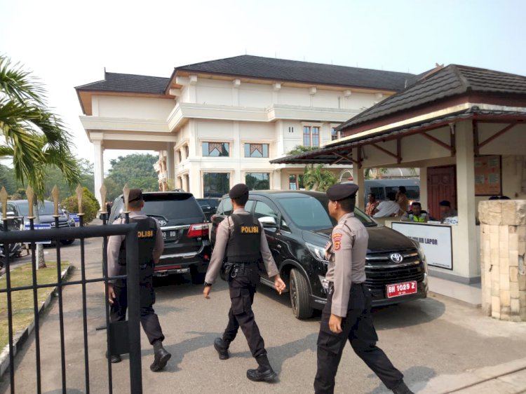 Sterilkan Lokasi Pelantikan Anggota DPRD Provinsi, Polda Jambi Kerahkan Tim Gegana