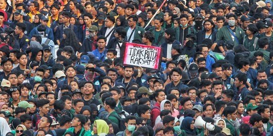 Mahasiswa Ancam Demo Lebih Besar di DPR Besok, Ini Tuntunan...