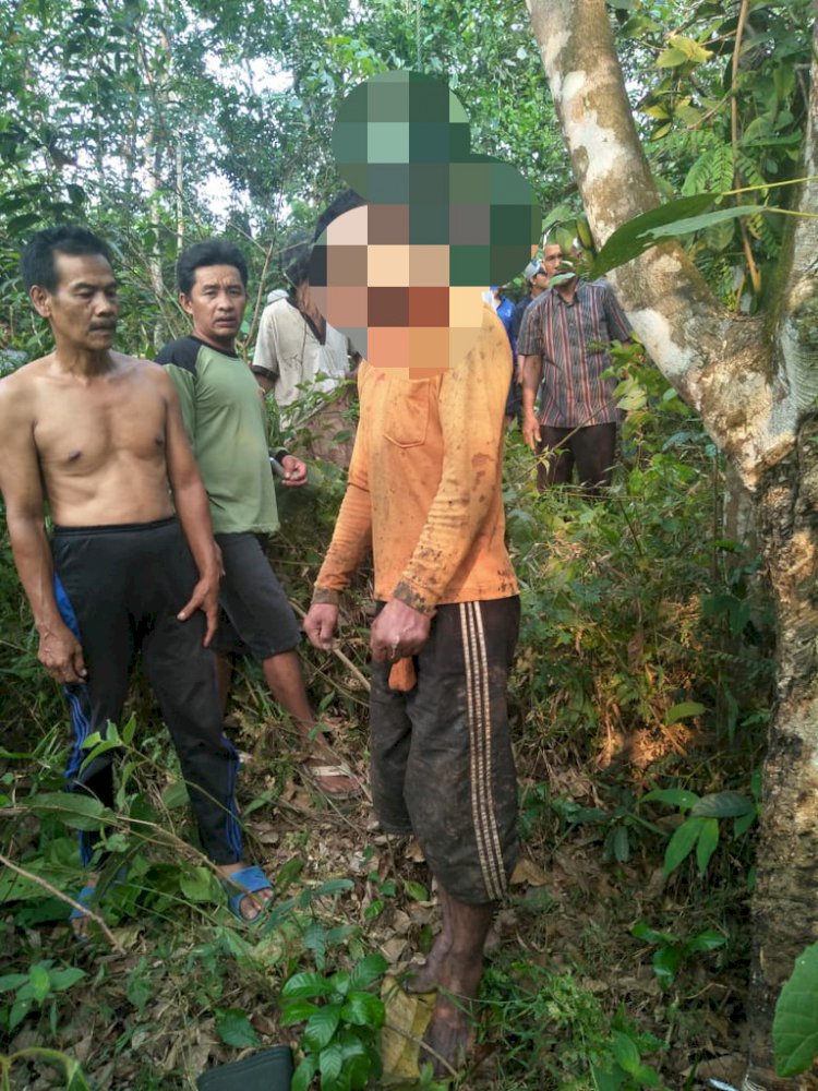 Geger! Warga Tebat Temukan Petani Tewas Gantung Diri
