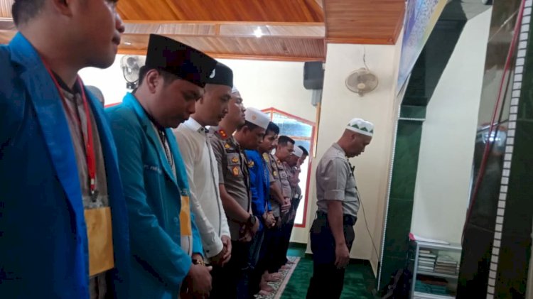 Aksi Solidaritas, PMII Salat Ghaib Bersama Polres Merangin