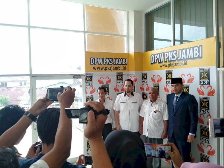 Jefri Amas ke Kantor DPW PKS: Saya Cuma Silaturahmi!
