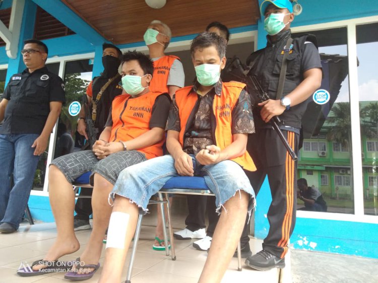 Mencoba Kabur, Dua Pengedar Sabu Didor BNNP Jambi