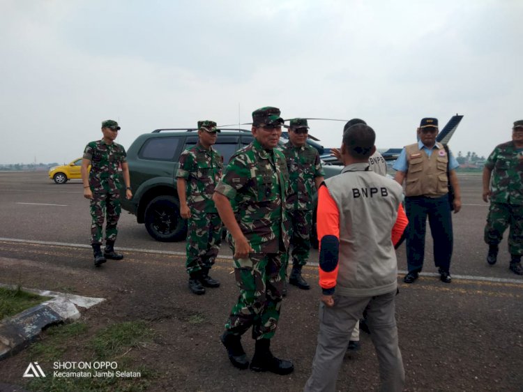 Begini Teknik TMC Semai 2,4 Ton Kapur NaCL di Langit
