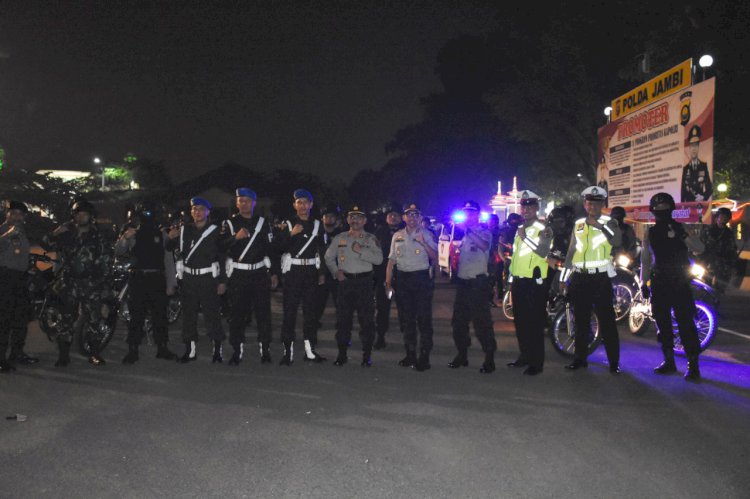 Jelang Pelantikan Presiden Besok, Tim Gabungan TNI/Polri di Jambi Lakukan Patroli Cipkon