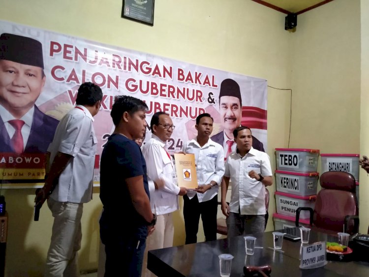 Utus Tim Pemuda, AJB ambil Formulir ke Partai Gerindra