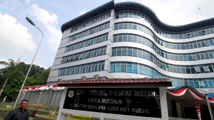 SK Gubernur Sumut Belum Turun, Pelantikan Pimpinan DPRD Medan Tak Jelas?