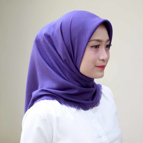 Hijab Satu Jarum untuk Ragam Busana, termasuk Seragam ASN Formal