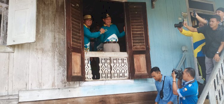 Terlihat Mesra di Sarolangun, Mungkinkah Fachrori-CE Berpasangan?