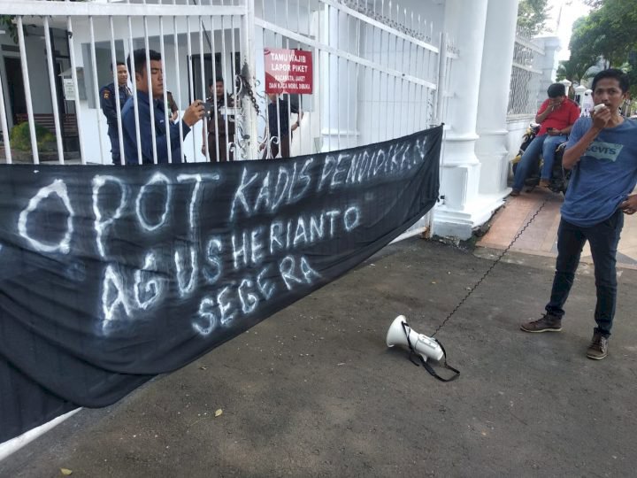 Dihari Guru, Pemprov Jambi Copot Kadisdik dan Sejumlah Pejabat Eselon II Pagi Ini