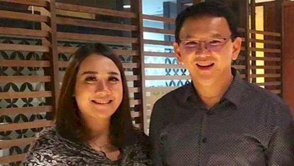 Lagi Hamil Tua, Puput Istri Ahok Lakukan Pemotretan Maternity