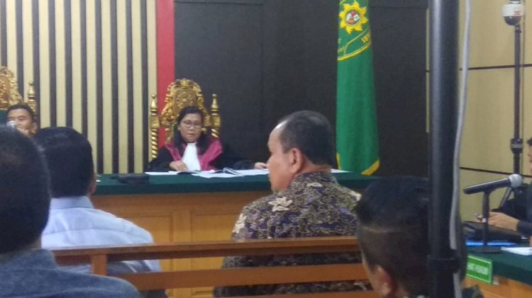 Begini Cara Khusnidar Serahkan Duit Rp100 Juta ke Hilalatil Badri di Jambi