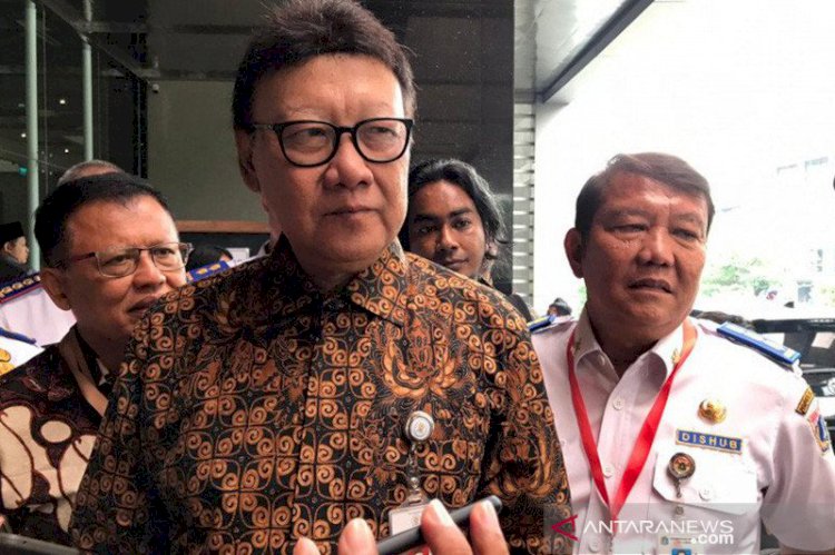 Menpan RB: ASN Kena Banjir Boleh Cuti, Tenang Gaji Nggak Dipotong!