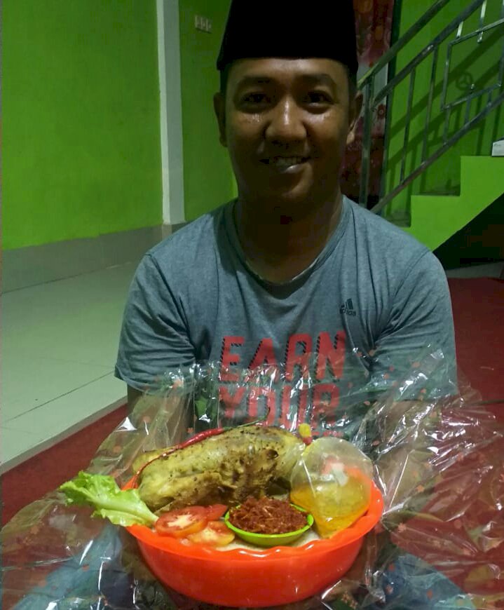 Waw!!! Nasi Ketan di Tanjab Barat Ini Dihargai Hingga Rp 1 Juta