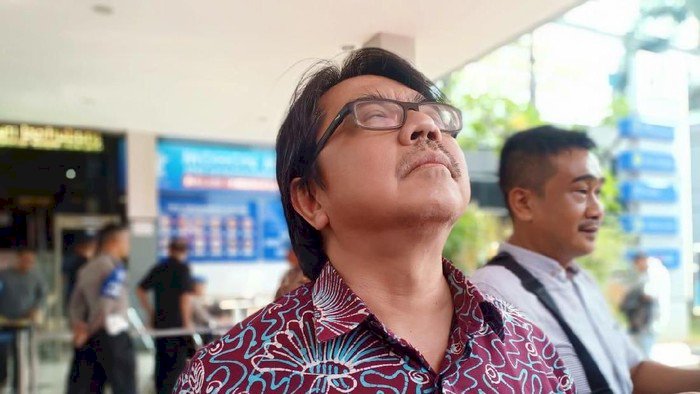 Laporan Selalu Ditolak Polisi, FPI Ngotot Kejar Ade Armando