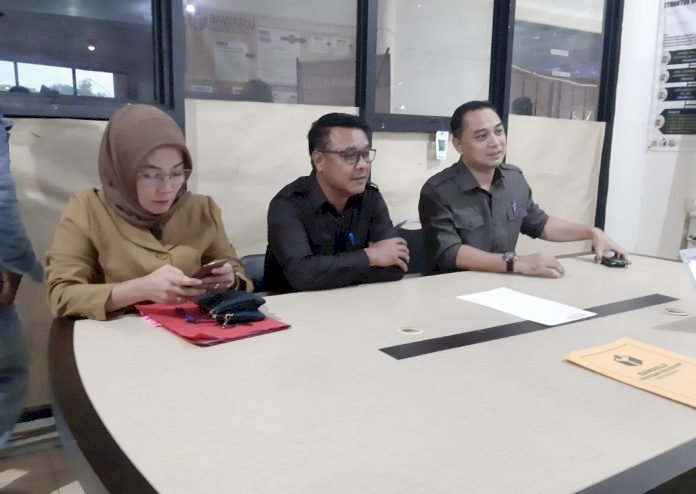 Anak Buah Risma Ini Mengaku Tak Daftar ke Parpol Manapun, Bawaslu Surati Partai-Partai Politik Cari Kebenaran