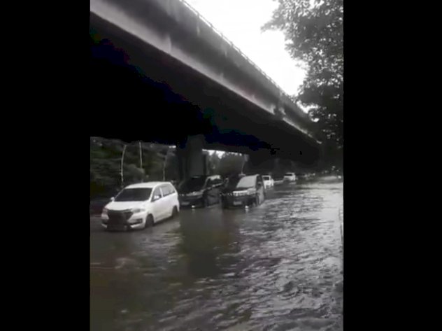 Genangan Air Kepung Kawasan Jakarta Utara & Timur