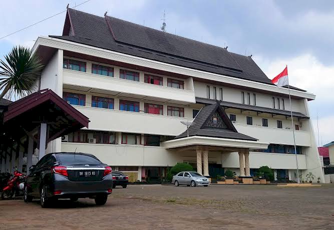 Plt Kadisdik Provinsi Jambi Diganti, Ini Penyebabnya