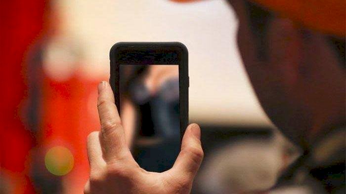 Tiga Kali Rekam Cewek Lagi Mandi, Pria Ini Nyaris Jadi Bulan-bulanan Massa