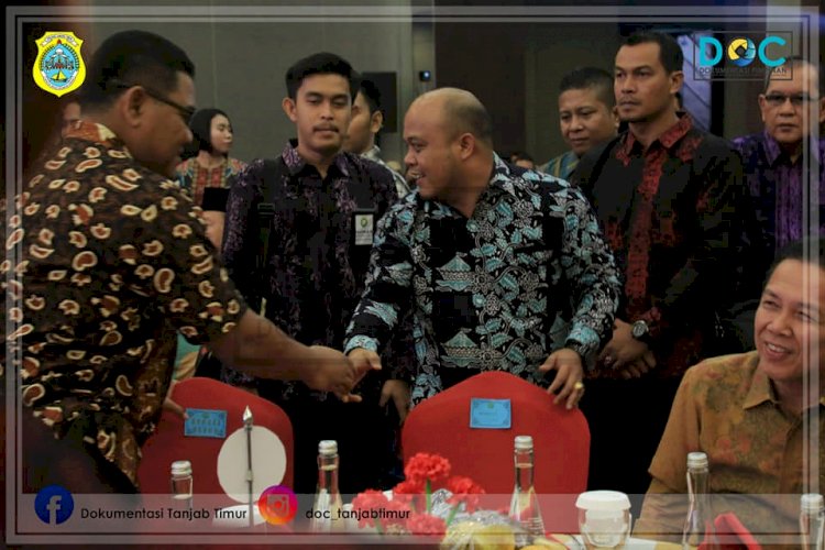 Wakil Bupati Tanjab Timur Hadiri Acara Pisah sambut Kapolda Jambi