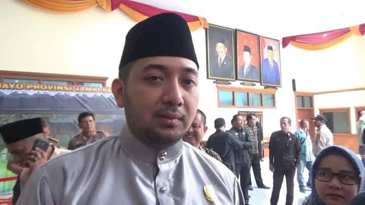 Waka DPRD Jambi Ajak Masyarakat dan Pemerintah Tingkatkan Kewaspadaan Terhadap Covid-19