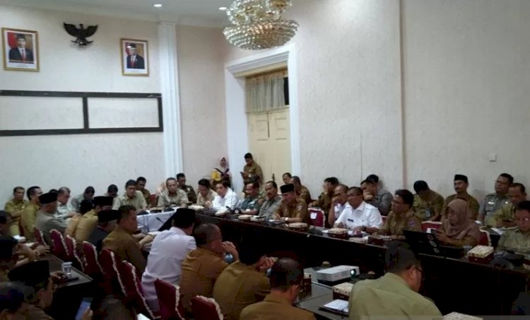 Gubernur dan Bupati se-Sumbar Sepakat Tak Liburkan Sekolah, Belum Ada Positif COVID-19