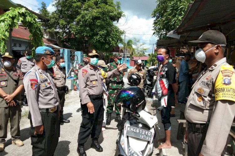 Tim Gugus COVID-19 Bubarkan 3 Lokasi Resepsi Pernikahan